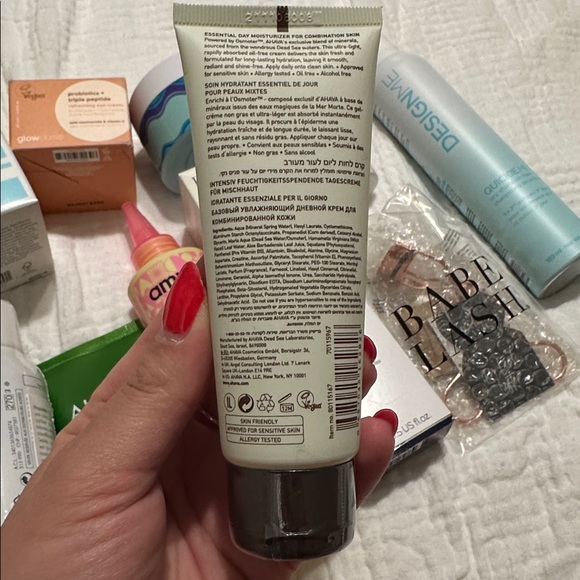 AHAVA Time to Hydrate Essential Day Moisturizer - Picture 2 of 3